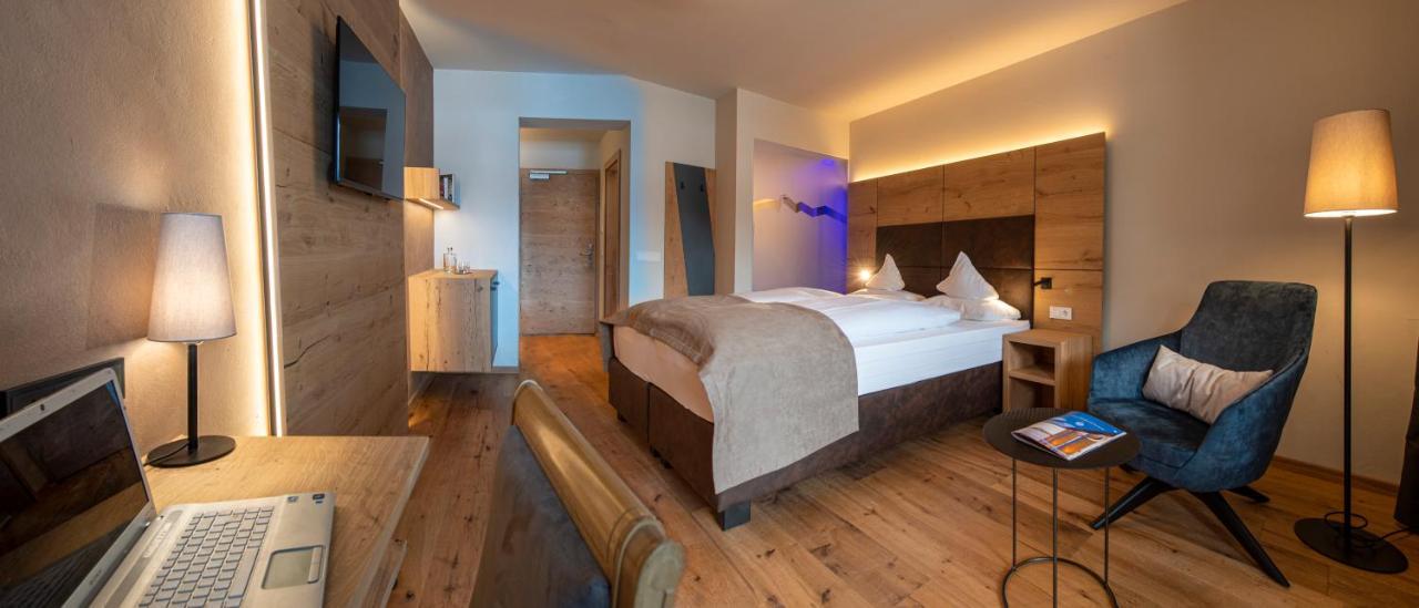 Hotel Wh - Wiesnerhof Vipiteno Esterno foto